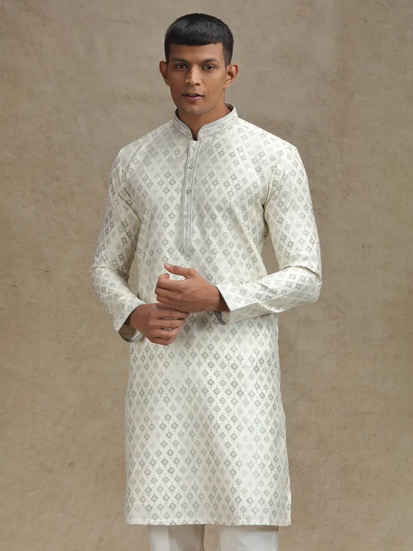 Pista green and cream kurta pajama set in zari