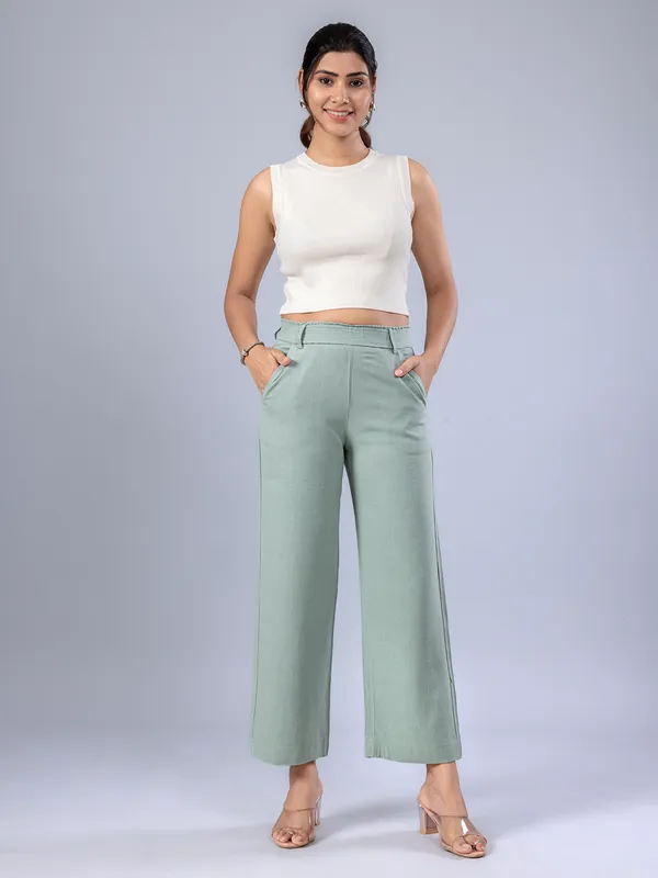 Pista green cotton women pant