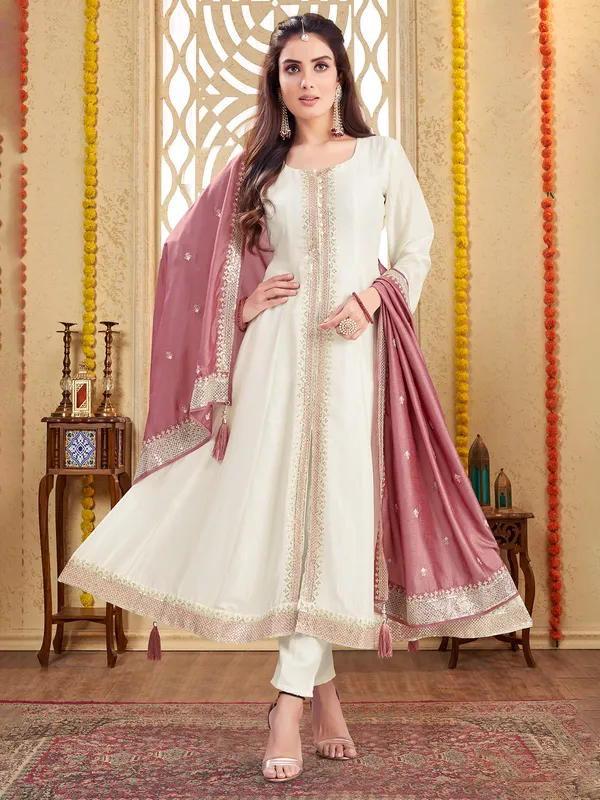 Pretty off-white salwar suit