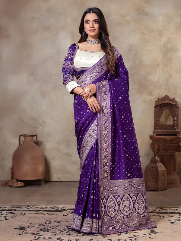 Purple dola silk saree in zari weaving