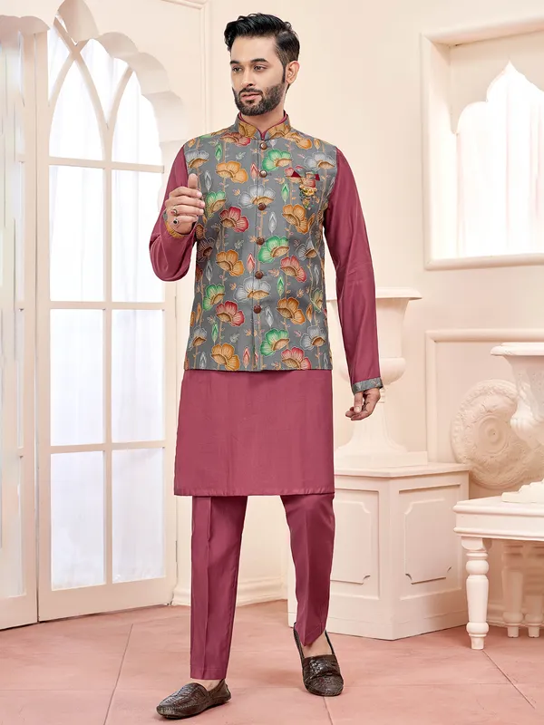 Radiant bright wine waistcoat set with fine craftsmanship