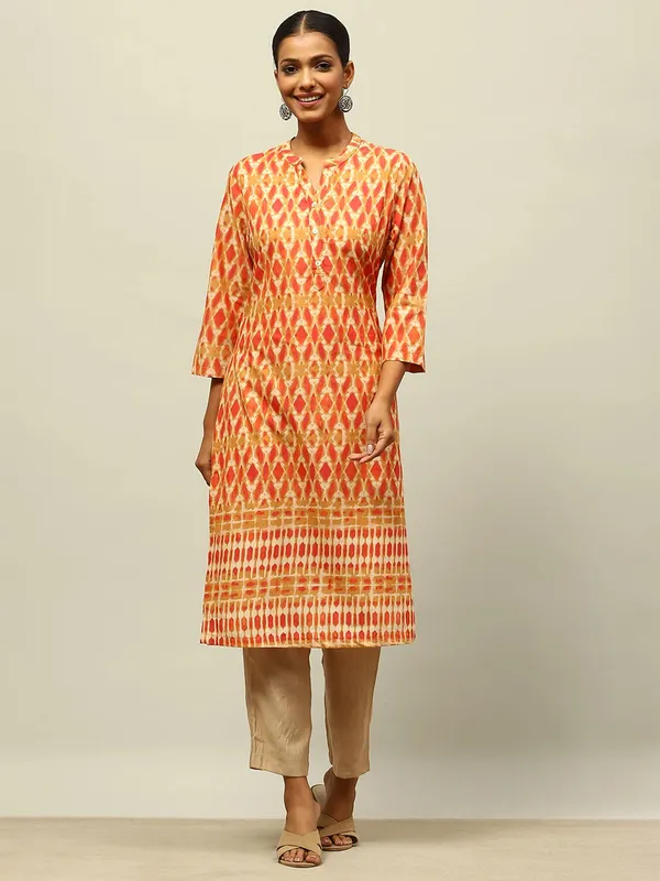 RANGRITI mustard yellow printed kurti