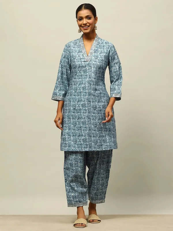 RANGRITI stone blue printed kurti set