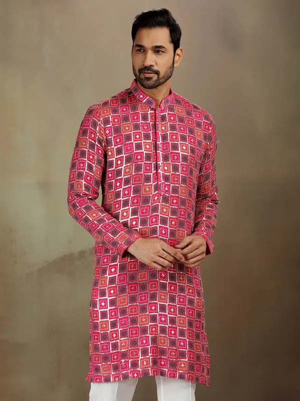 Rani pink thread embroidered kurta set