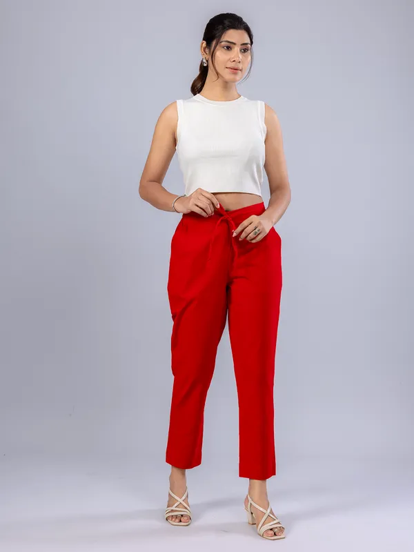 Red cotton casual pant for women