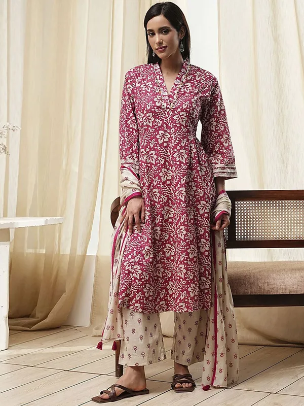 Red cotton silk kurti set in printed