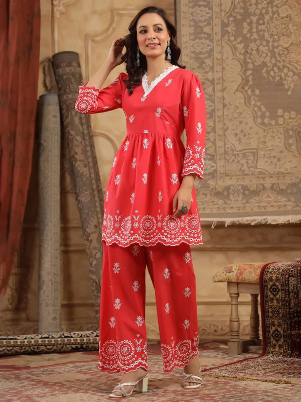 Red cotton silk kurti set with embroidery