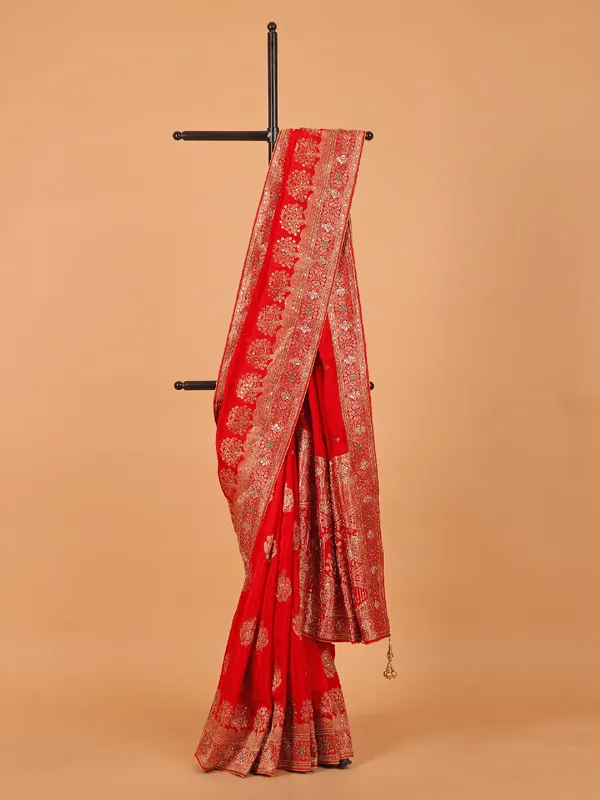 Red dola silk saree for wedding wear