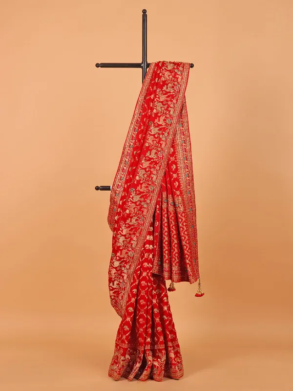 Red saree for wedding wear in dola silk
