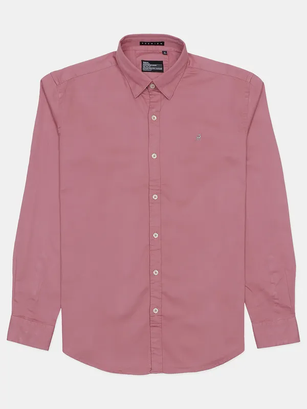 River Blue solid pink cotton shirt for casual