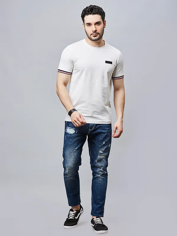 RIVER BLUE white round neck t-shirt