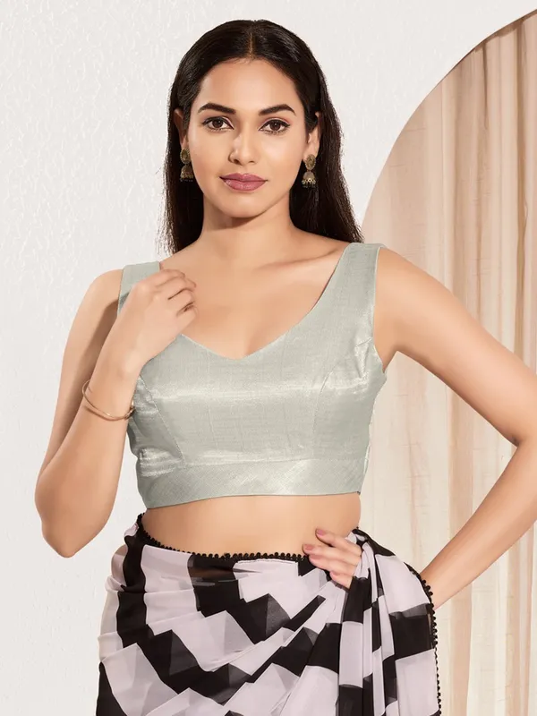 Silve sweetheart neck ready made blouse in silk