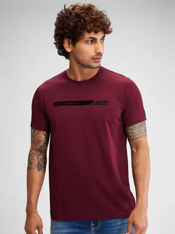 SPYKAR grape purple solid cotton t-shirt
