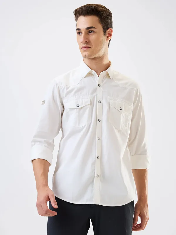 SPYKAR plain white slim fit casual shirt
