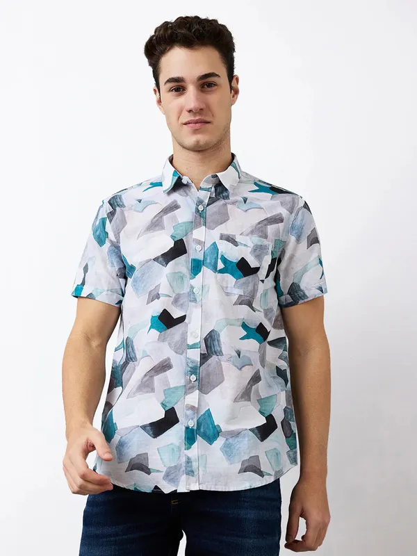 SPYKAR printed green cotton slim fit casual shirt