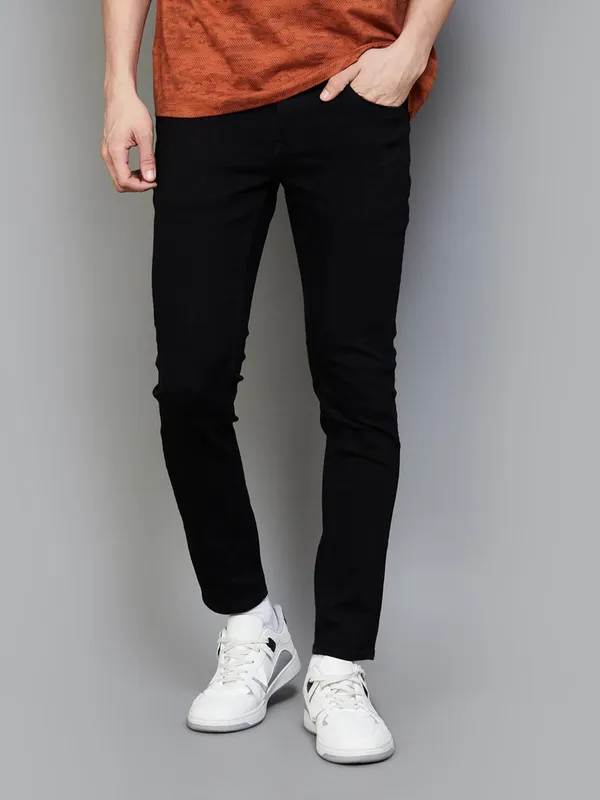 SPYKAR slim fit denim black jeans for men