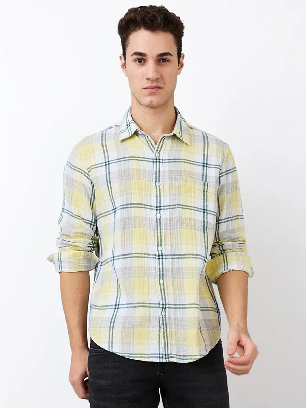 SPYKAR textured yellow flannel casual slim fit shirt