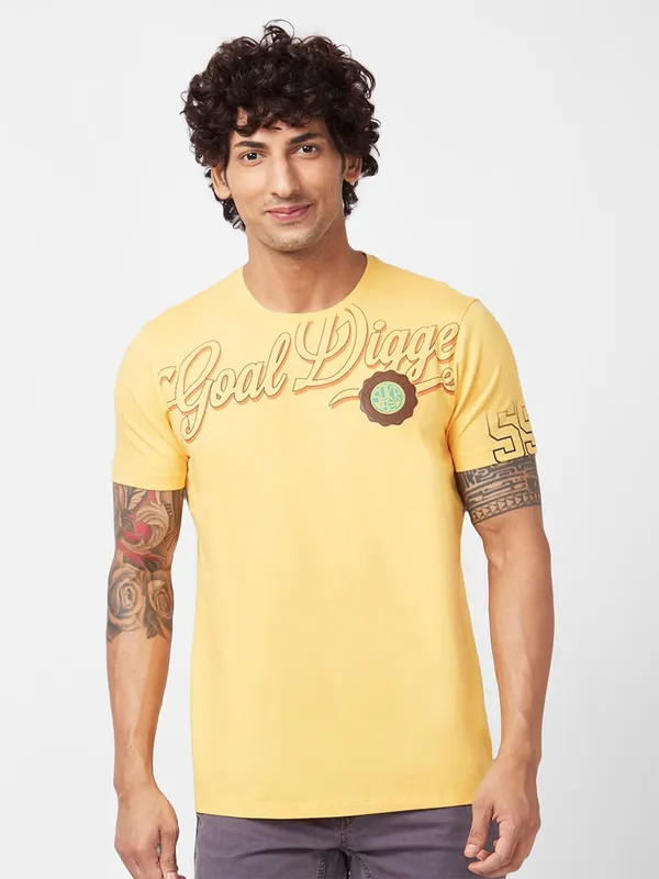 Spykar yellow printed half sleeve t shirt