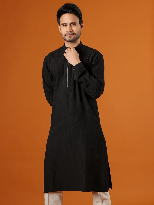 Stunning black plain kurta in cotton fabric