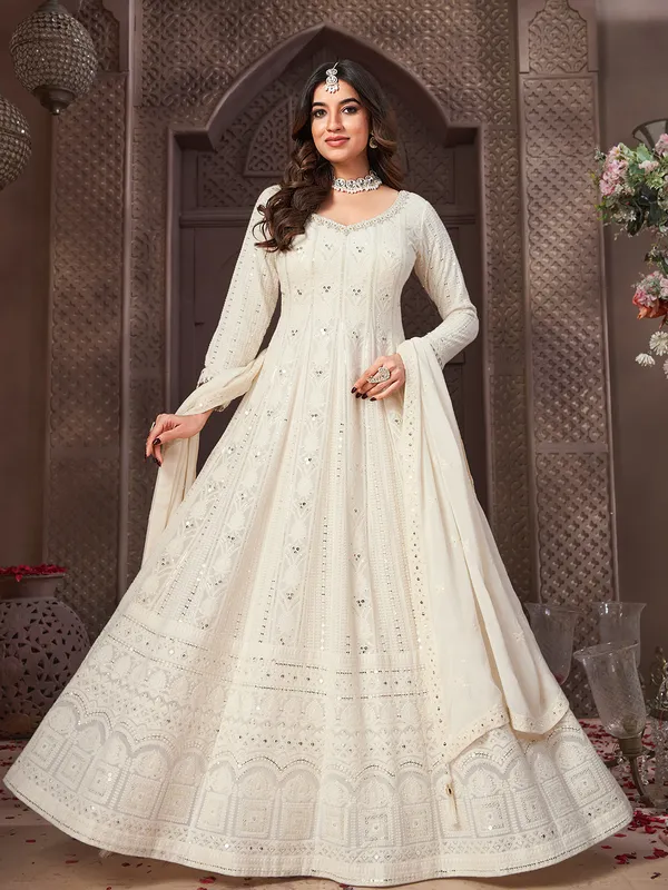 Stunning cream georgette anarkali salwar suit