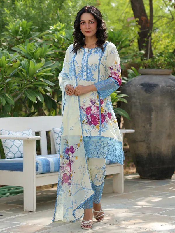 Stunning cream kurti set in silk