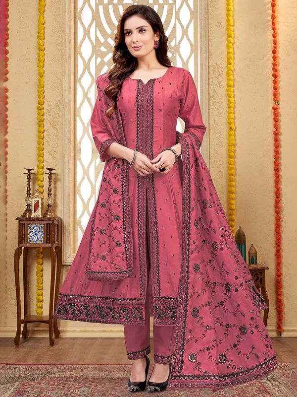 Stunning dark pink silk salwar kameez