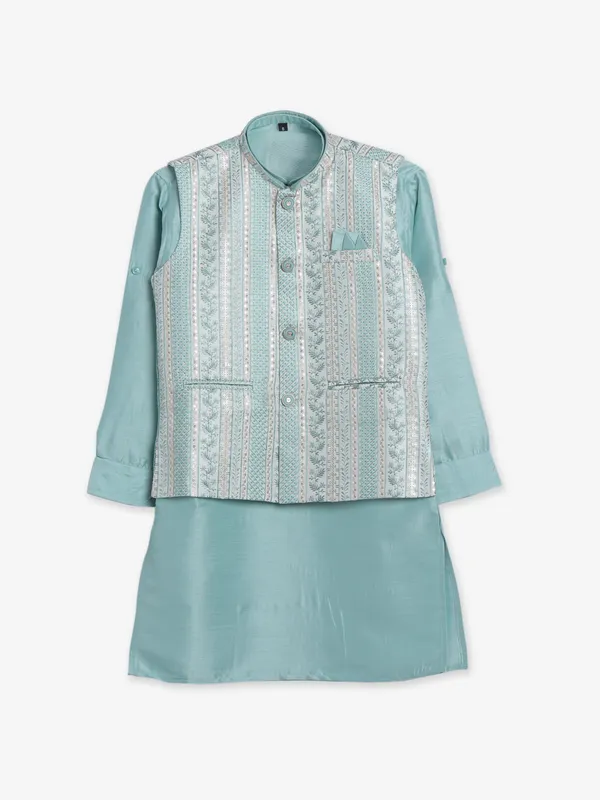 Stunning mint green silk waistcoat set