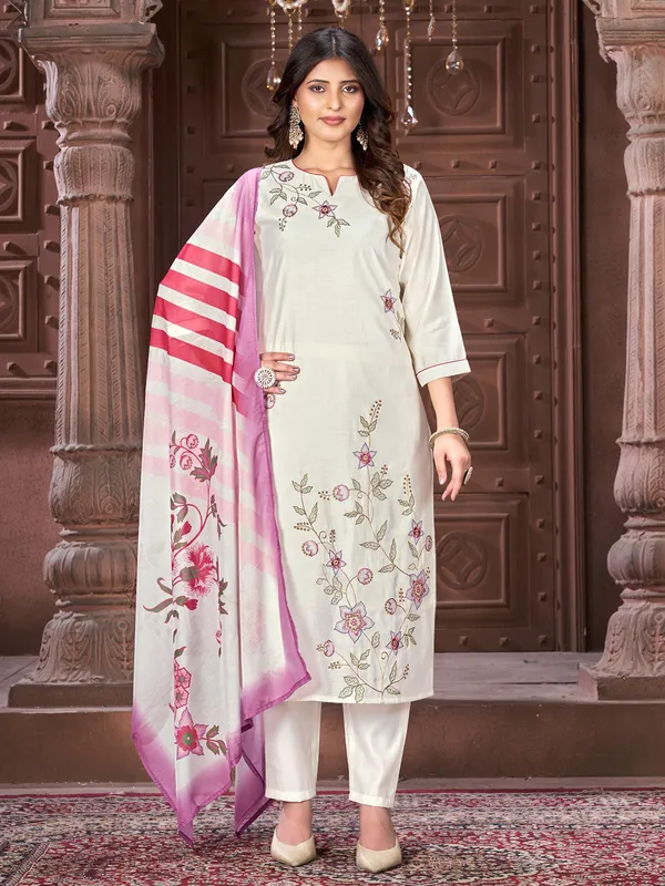 Stunning off white cotton kurti set with dupatta