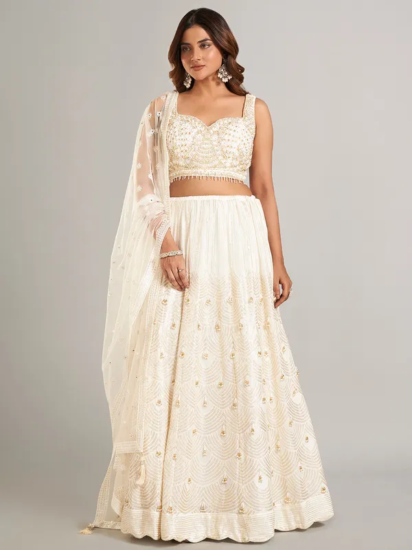 Stunning white silk lehenga choli with dupatta