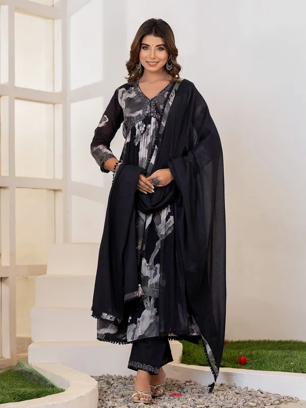 Stuuning black printed cotton kurti set