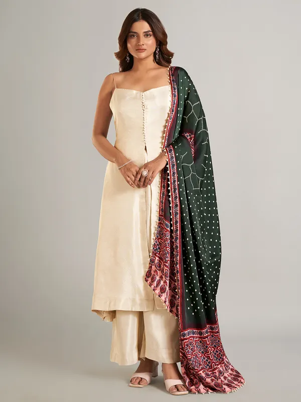 Trendy beige silk palazzo suit