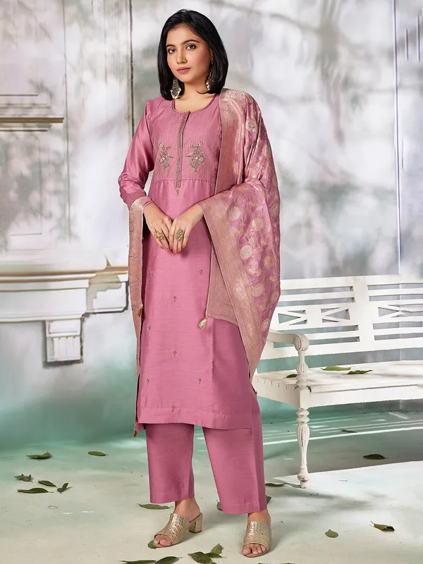 Trendy onion pink salwar suit