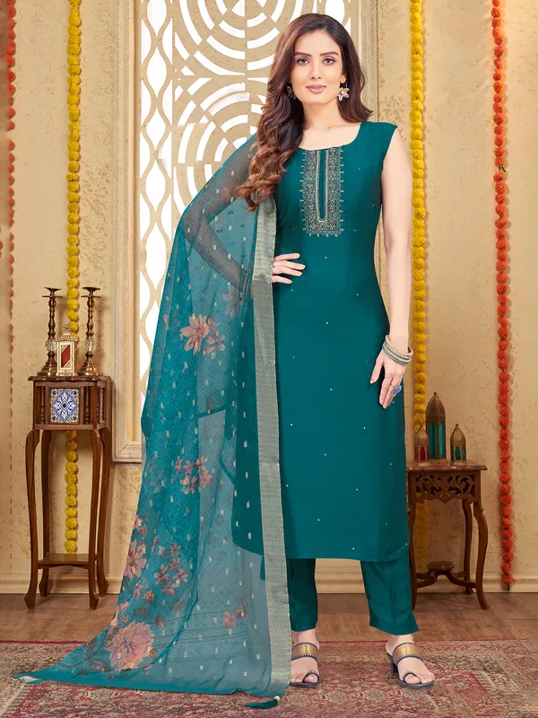 Trendy rama green silk salwar suit for wedding