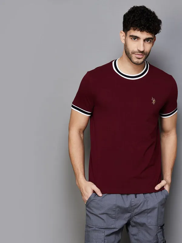 U S POLO ASSN stunning maroon cotton t-shirt