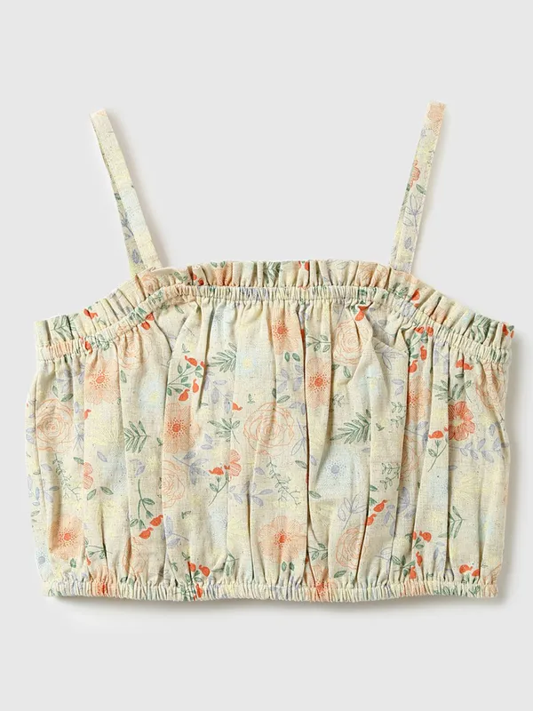 UCB cream printed cotton crop topq