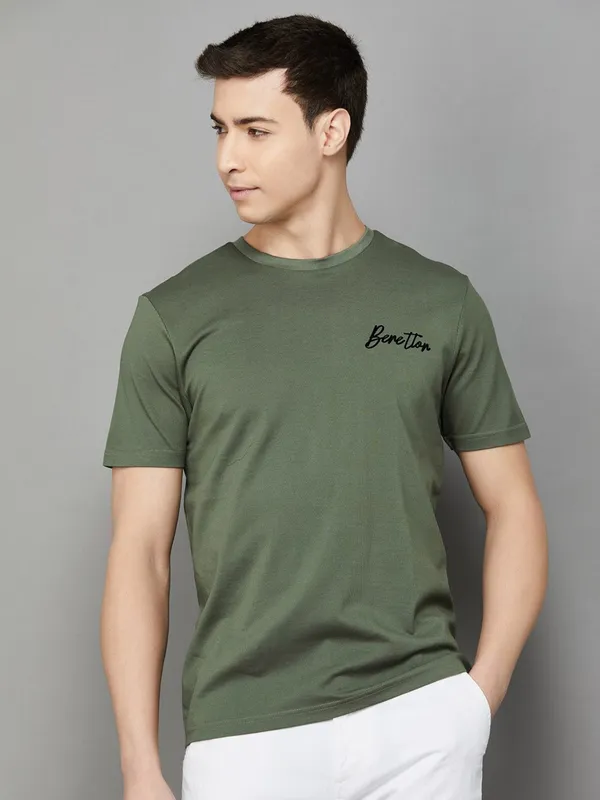UCB plain dark olive green t-shirt