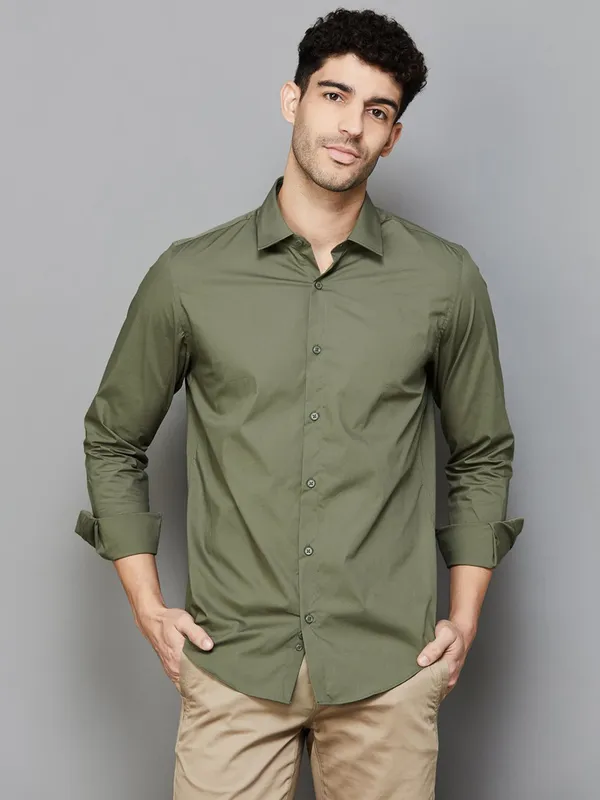 UCB plain olive cotton shirt with cutaway collar