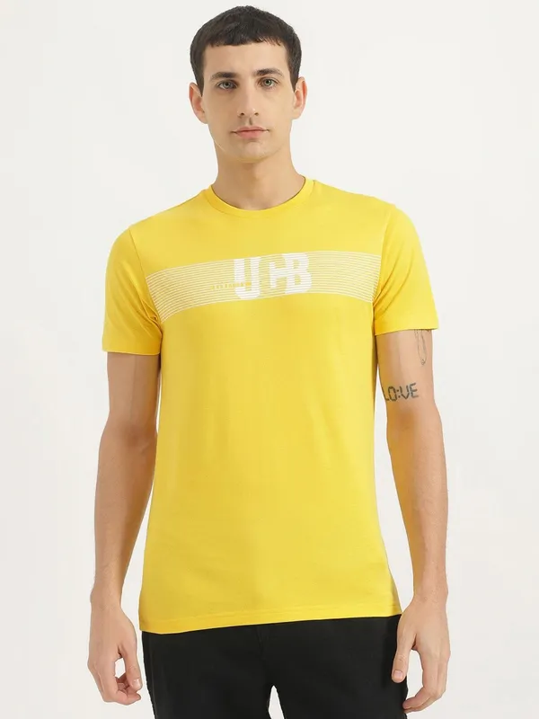 UCB yellow cotton slim fit t-shirt
