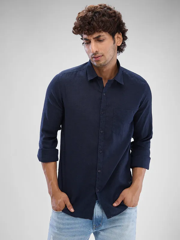 SPYKAR solid deep blue linen casual shirt