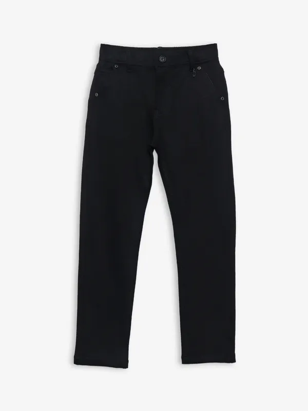 UTEX black jeans in solid