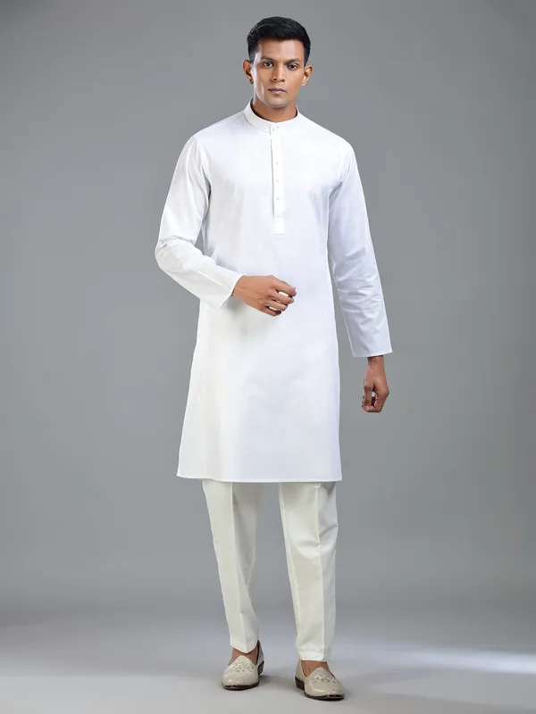 White classic ethnic stylish kurta suit for men
