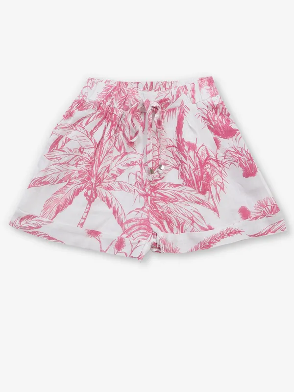 White cotton casual wear shorts
