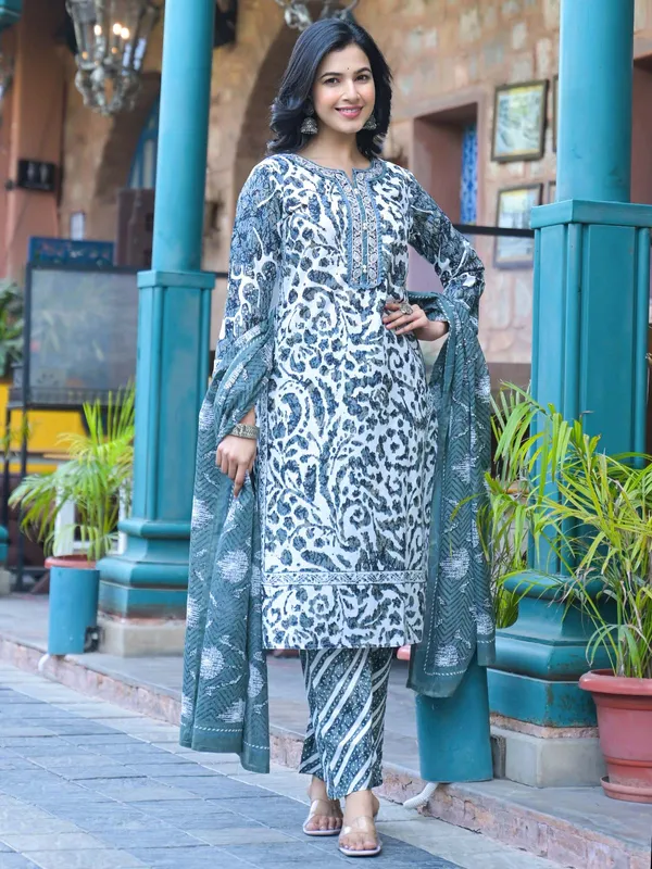 White cotton silk kurti set with print