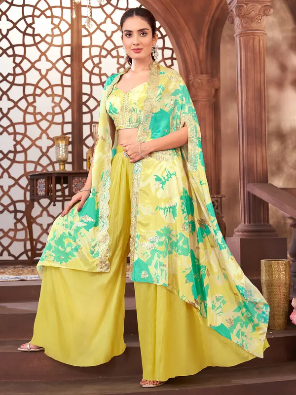 Yellow palazzo suit in printed silk