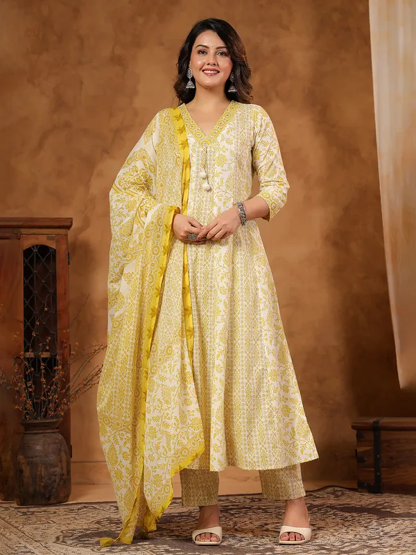 Yellow silk festive kurti set with sequin highlights