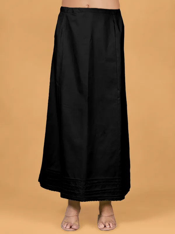 Black cotton plain saree petticoat