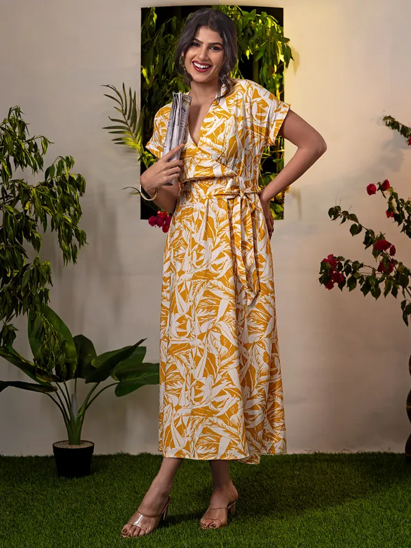 White cotton dress with print