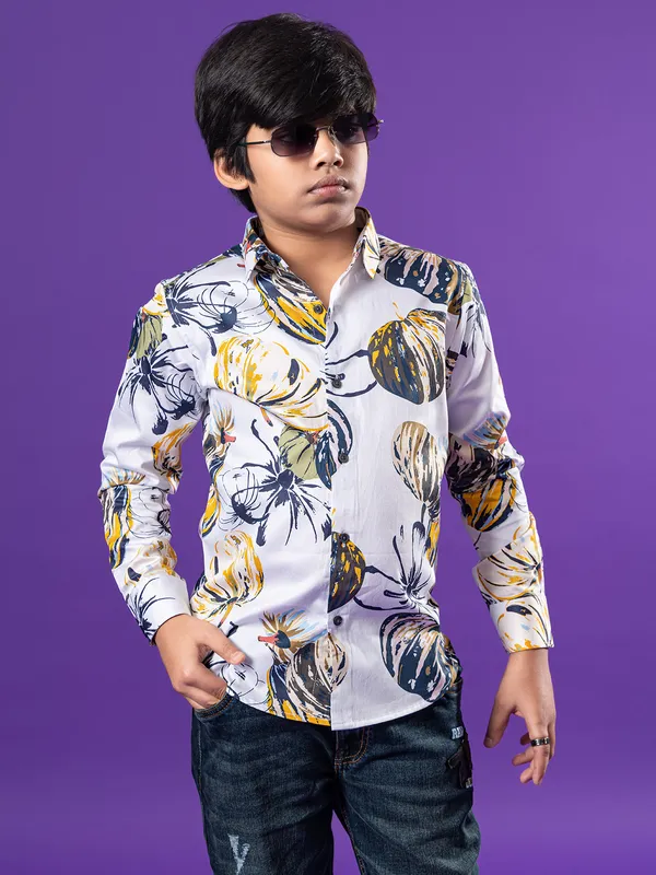 RUFF white linen printed shirt for boys