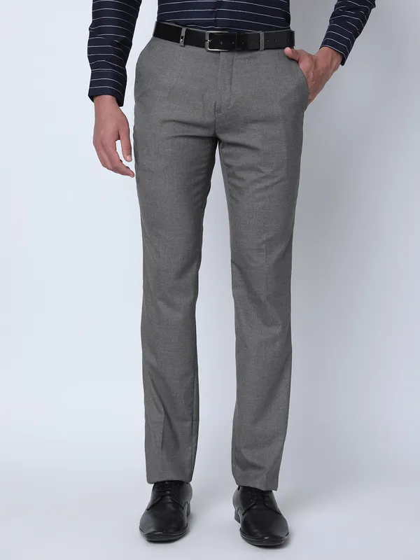 Shop Oxemberg Men Slim Fit Solid Formal Trouser Online