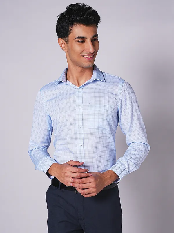 Inspiro Men Slim Fit Checks Formal Shirt